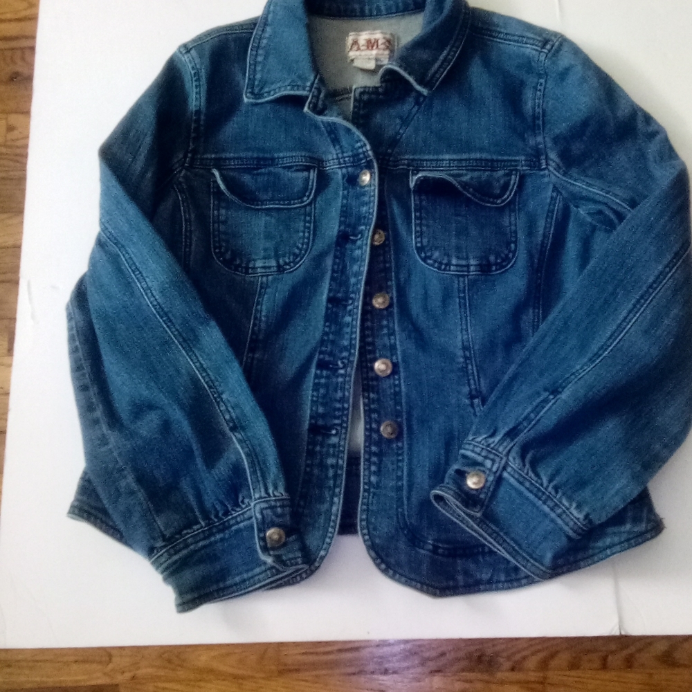Jean jacket woman's amx brand good condition